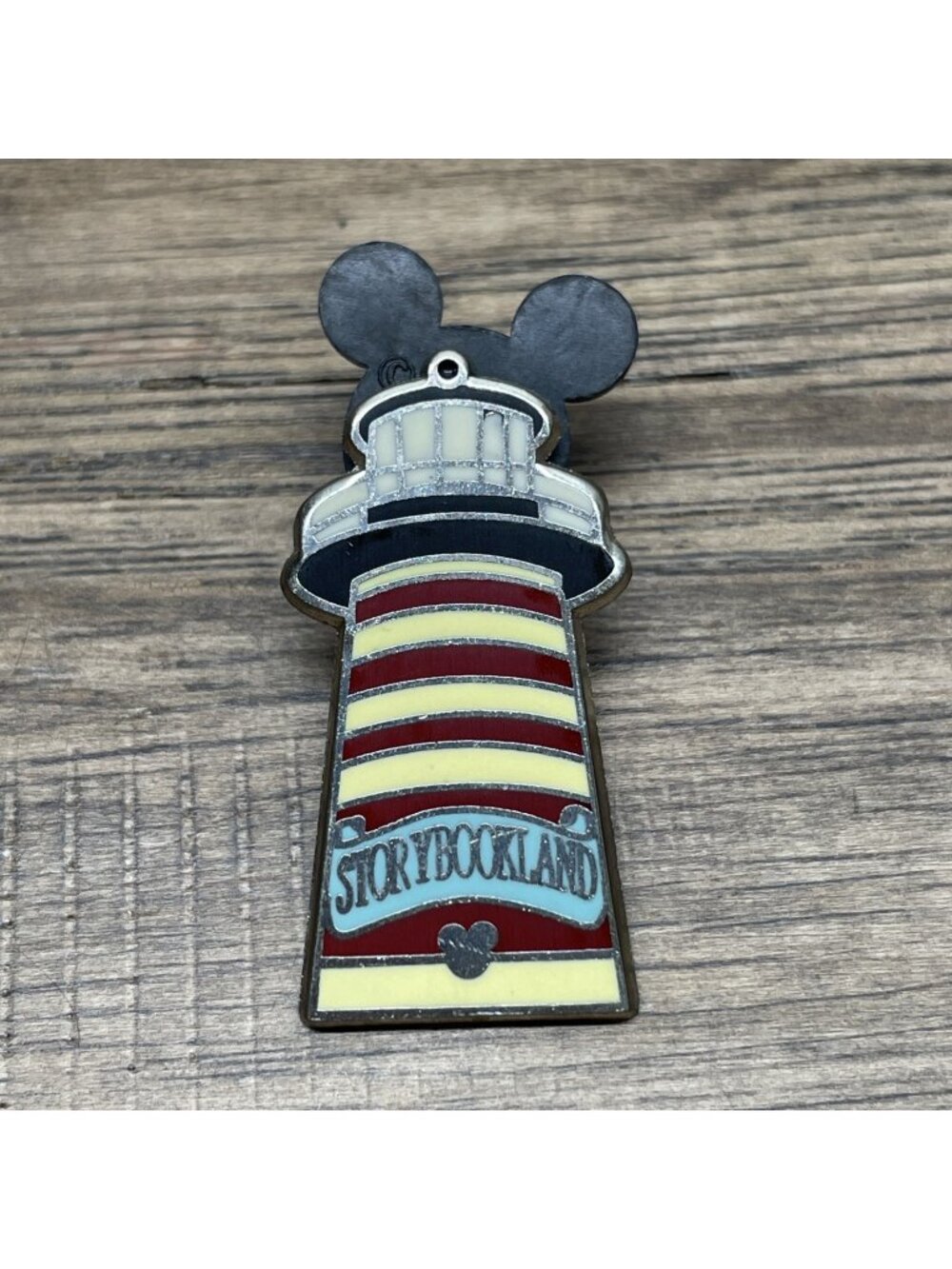 Disney 2012 Hidden Mickey Fantasyland Icons   Storybookland Lighthouse Pin